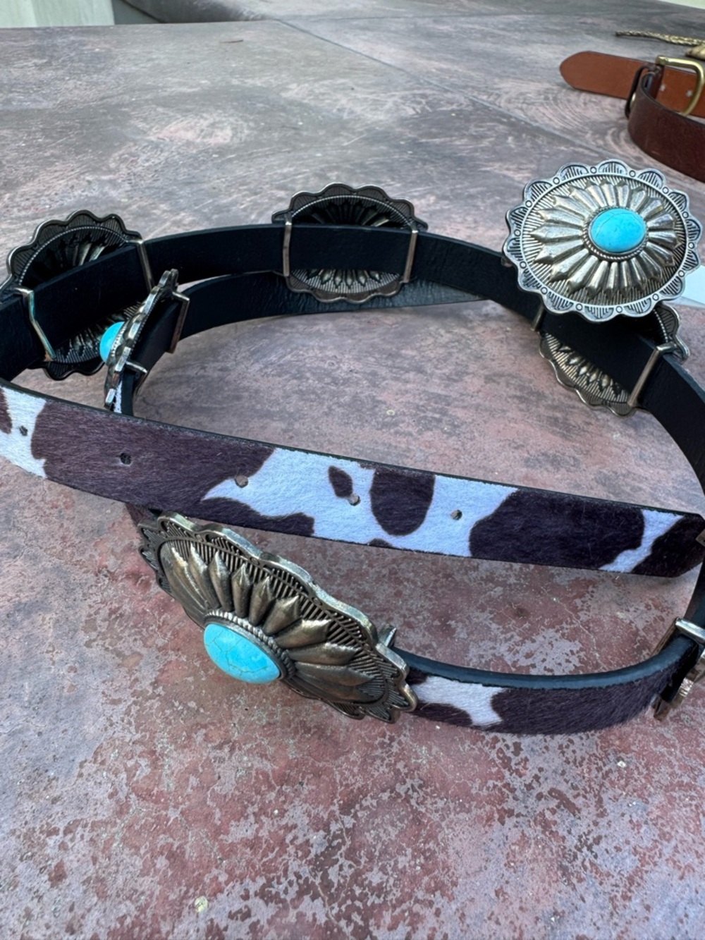 Faux Turquoise Conch Cowhide Western Belt - Women Accessories - Picture 2 of 3